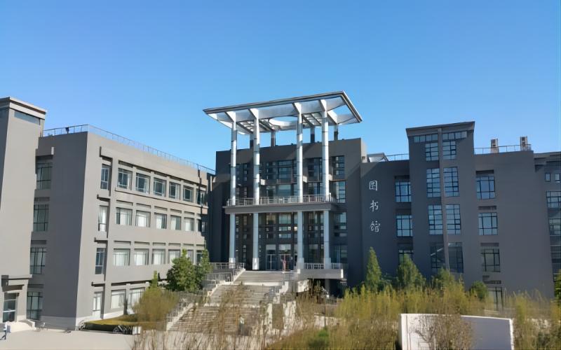 北京工商大学图书馆